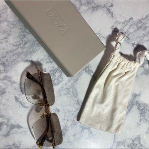 DEZI sunglasses 2000’s